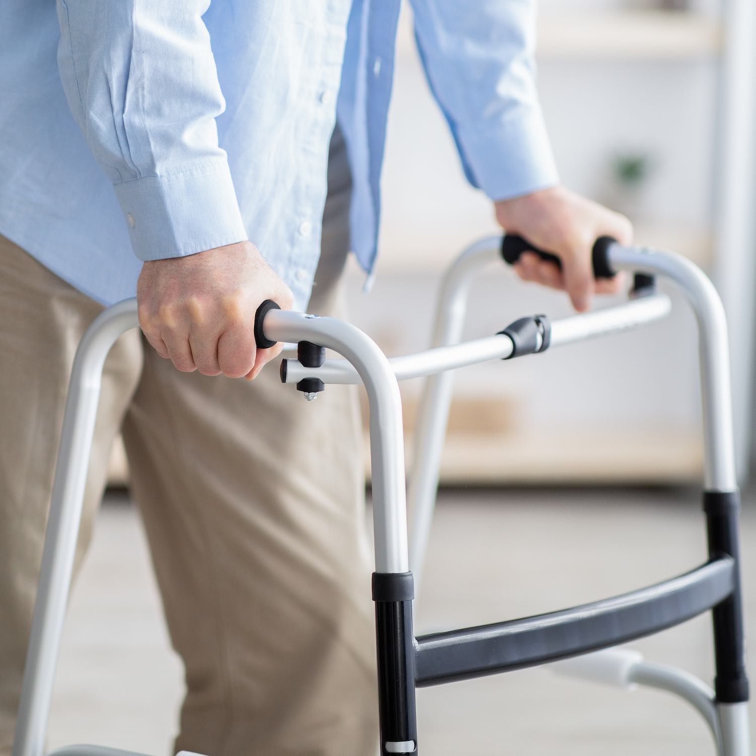 Déambulateur 3 Matériel médical, location et vente lits médicalisés, fauteuils roulant, Pharmacie de Priay, Priay